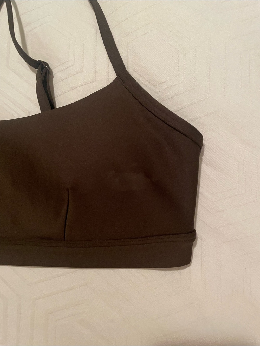 Alo Airlift Intrigue Bra - Picture 3 of 3